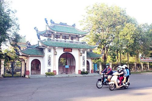 Gốm Biên Hòa trên di sản
