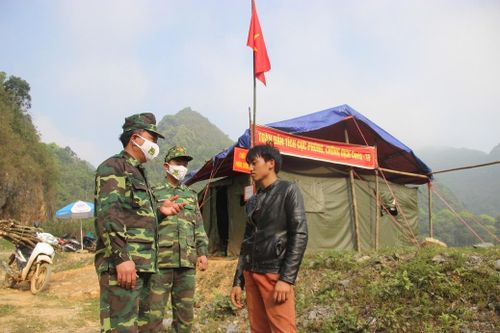 Cam go chống dịch Covid-19 dọc biên giới xứ Mường - Bài 2: Vững vàng 'lũy thép' 161