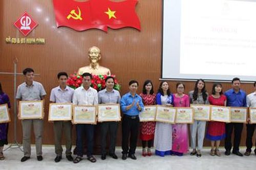 Công đoàn ngành Giáo dục: Đẩy mạnh các phong trào thi đua