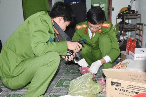 Người đàn ông tử vong với vết thương ở cổ