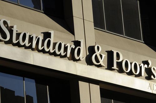 S&P 'nhẹ tay' với xếp hạng tín dụng Anh, Italy và Hy Lạp giữa đại dịch Covid-19