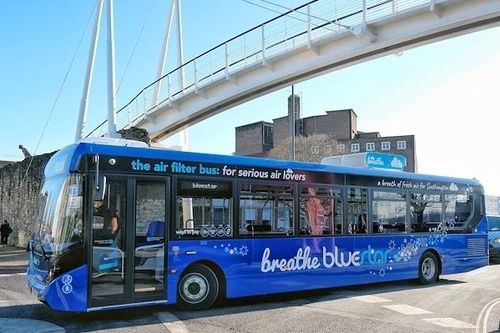 Xe buýt lọc không khí ở Anh