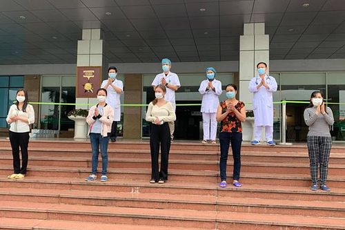 Thêm 5 ca Covid-19 ở Hà Nội khỏi bệnh, 45 bệnh nhân đang điều trị