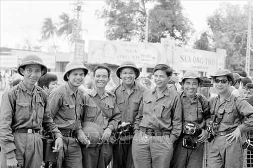 'Lính' thông tấn với Chiến dịch Hồ Chí Minh lịch sử - Bài 2: Chiến sĩ thông tin ở tuyến đầu