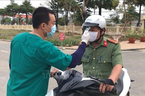 Người lao động cần làm gì khi đi công tác đến khu vực có nguy cơ lây nhiễm COVID-19?