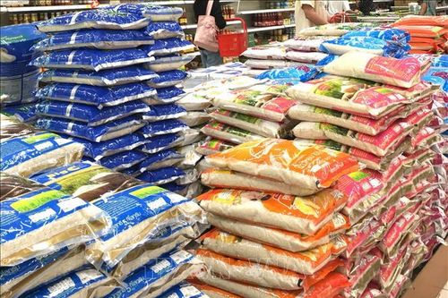 Thái Lan giảm giá mặt hàng thiếu yếu trong nước để hỗ trợ người dân bị ảnh hưởng dịch COVID-19