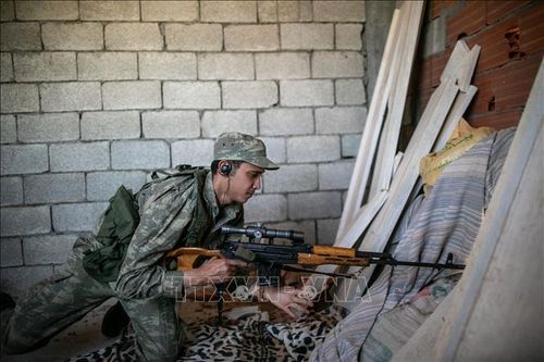 Châu Âu kêu gọi ngừng bắn nhân đạo ở Libya