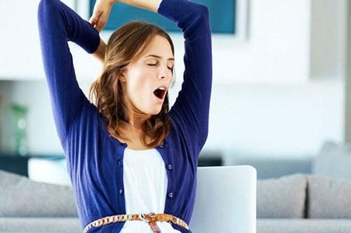 Ngáp liên tục dù ngủ đủ giấc, hãy cảnh giác với 5 căn bệnh nguy hiểm sau