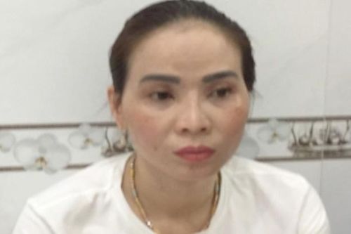 Người phụ nữ bị bắt khi giao 2 kg ma túy cho đôi tình nhân