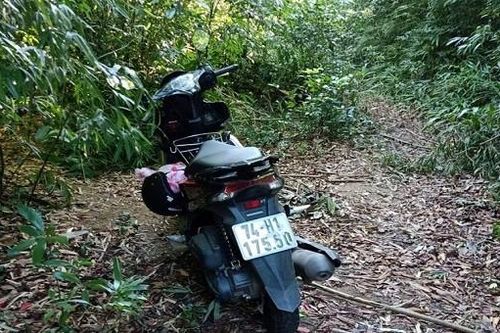 Cả trăm người tìm kiếm 2 chị em mất tích trong rừng khi đi hái măng