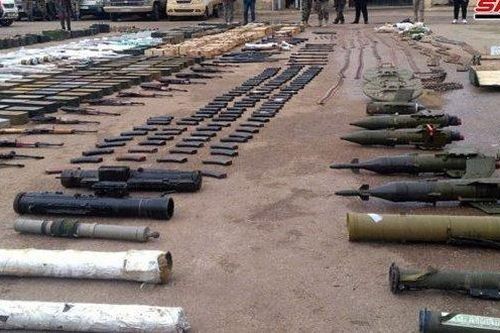Chiến sự Syria: Bí mật trong kho vũ khổng lồ của phiến quân mới được phát hiện tại Damascus và Al-Quneitra