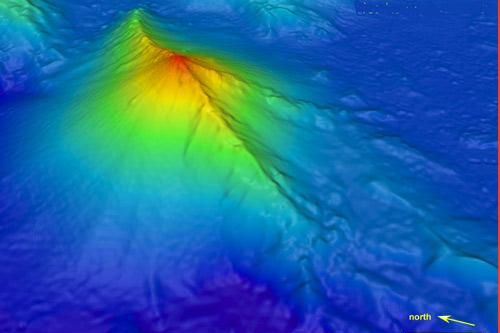 MH370 đang nằm trên dãy núi lửa ngầm bí ẩn?