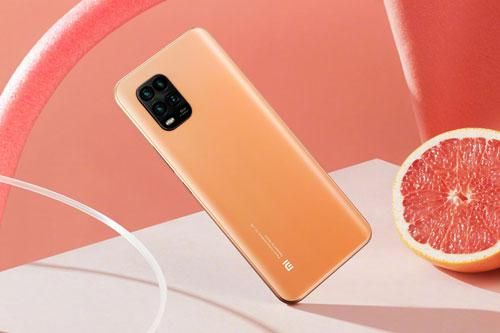 Smartphone 5G, RAM 8 GB, pin 'trâu', 4 camera sau, giá hấp dẫn