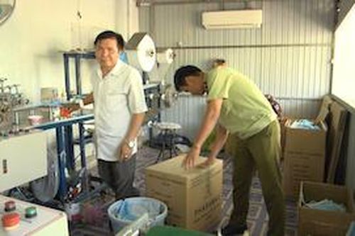 Bình Phước: Liên tục xử phạt các cơ sở sản xuất khẩu trang không phép