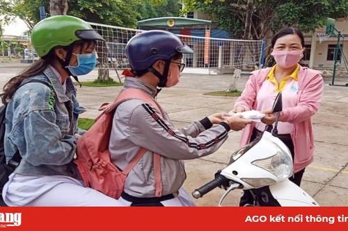 Hội Liên hiệp Phụ nữ huyện Châu Thành: Phấn đấu may trên 60.000 khẩu trang vải tặng học sinh khi nhập học