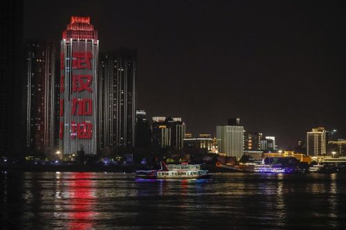 Bệnh nhân cuối cùng ra viện, Vũ Hán tuyên bố hết COVID-19