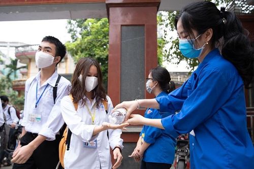 Hai ngày nữa Hà Nội quyết định thời gian cho học sinh đi học trở lại