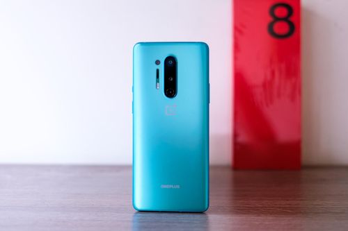 Chi tiết OnePlus 8 Pro - có còn là 'kẻ hủy diệt iPhone'?