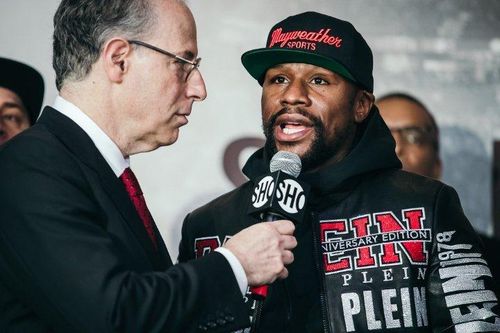 Mayweather lên tiếng sau khi 2 người thân qua đời