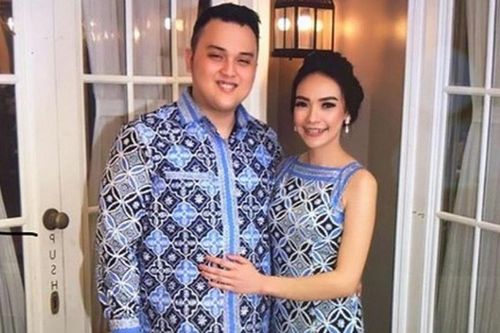 Bác sĩ hoãn cưới để chống dịch qua đời, bỏ lại bạn gái 8 năm