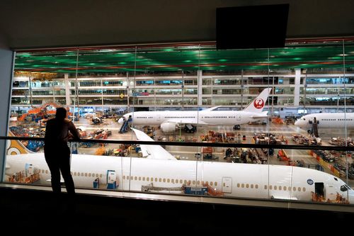 Boeing mở lại nhà máy lắp ráp máy bay 'Giấc mơ'