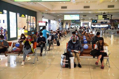 Tăng tần suất các chuyến bay, xe khách và tàu hỏa dịp lễ