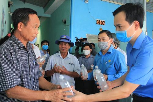 Hơn 90% chủ nhà trọ miễn, giảm tiền thuê nhà cho người lao động
