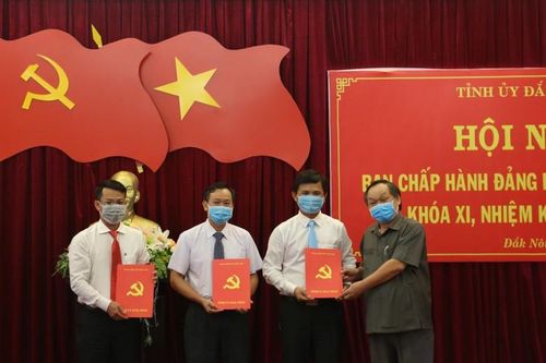 Công bố quyết định của Ban Bí thư về công tác cán bộ tỉnh Đắk Nông