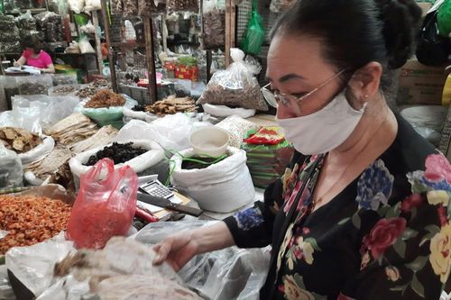 Ngóng chờ thị trường hồi phục