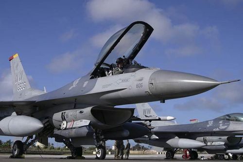 Không lực Mỹ giải mã vụ tiêm kích F-16 ném bom nhầm ở Nhật