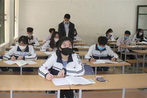 Xung quanh quyết định thi chỉ xét tốt nghiệp THPT