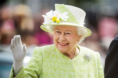 Nữ hoàng Elizabeth II: Từ công chúa sinh ra trong nhung lụa trở thành người phụ nữ quyền lực truyền cảm hứng cho hàng triệu trái tim