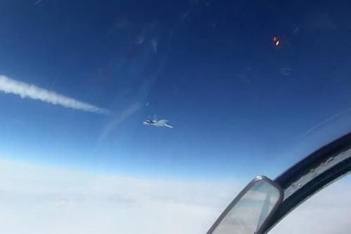 Su-30 Nga dễ dàng 'tàn phá' FTC-2000G Trung Quốc