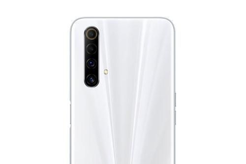 Ảnh chi tiết Realme X50m 5G: Chip S765G, pin 4.200 mAh, RAM 8 GB, 4 camera sau, giá 'mềm'