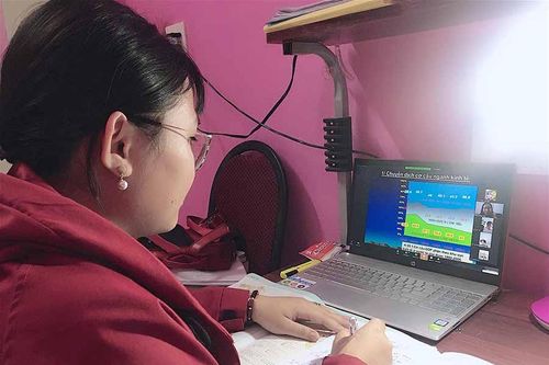 Gia Lai đẩy mạnh học trực tuyến qua ViettelStudy