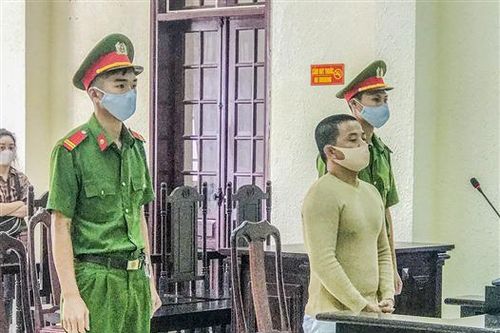 16 năm tù về tội 'Mua bán trái phép chất ma túy'