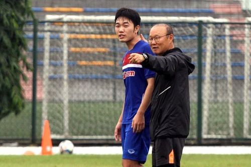 HLV Park Hang Seo sang PVF tổ chức sinh nhật cho Xuân Trường