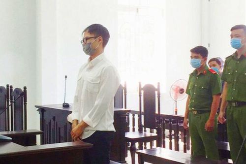 Tuyên án 1 năm cải tạo không giam giữ đối tượng đánh bảo vệ khi bị nhắc đeo khẩu trang