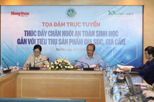 Nâng cao chất lượng chăn nuôi, tập trung phát triển các loại gia cầm đặc sản