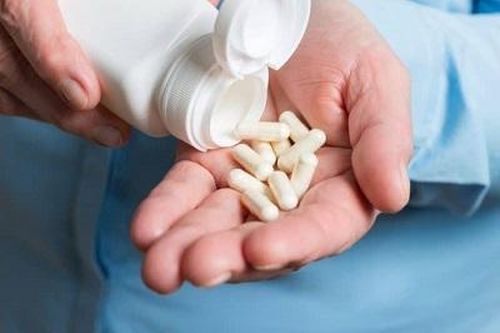 Miệng có vị kim loại khi dùng thuốc- khắc phục thế nào?
