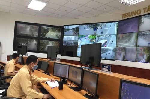 Tăng cường sử dụng 'mắt thần' xử lý vi phạm giao thông dịp nghỉ lễ 30-4 và 1-5