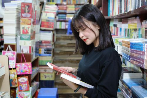 Nếu ta là sách, hãy là cuốn sách hay