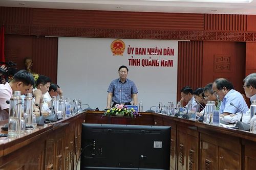 Quảng Nam thanh tra đột xuất việc mua máy xét nghiệm Covid-19 với giá 'trên trời'