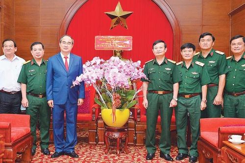 Nhiều hoạt động kỷ niệm Ngày Giải phóng hoàn toàn miền nam, thống nhất đất nước