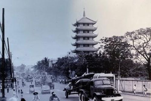 Trưng bày trực tuyến 'Thần tốc, táo bạo, bất ngờ, chắc thắng'