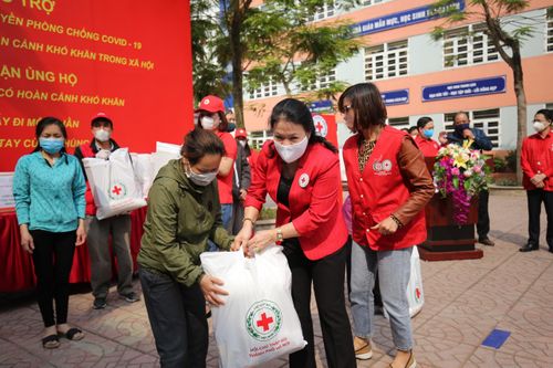 Kêu gọi toàn xã hội chung tay chăm sóc sức khỏe cộng đồng