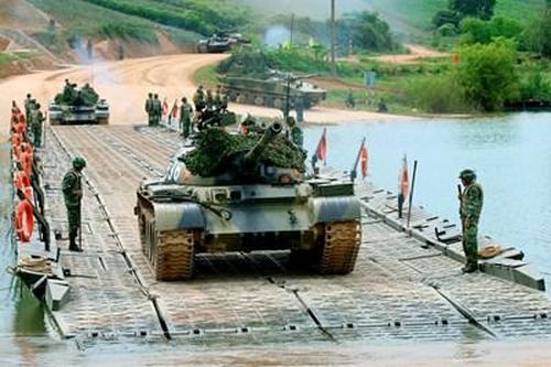 Huấn luyện ở Binh đoàn 'Thần tốc - Quyết thắng'