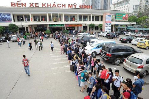 Xe khách tại bến xe được hoạt động 50% tần suất