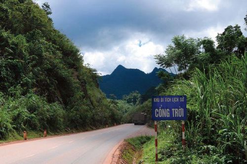 Ngược cổng trời thăm vùng đất anh hùng