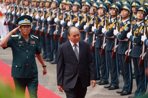 Thủ tướng thăm, làm việc tại Quân chủng Phòng không - Không quân
